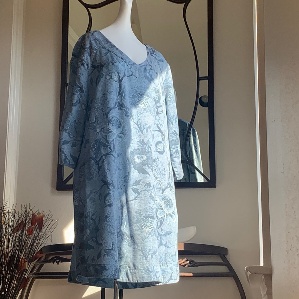 Blue Floral V-Neck Dress